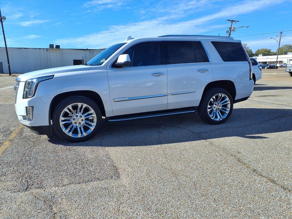 2020 Cadillac Escalade Premium Luxury
