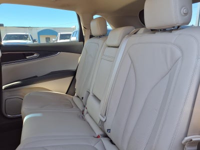 2019 Lincoln Nautilus Select