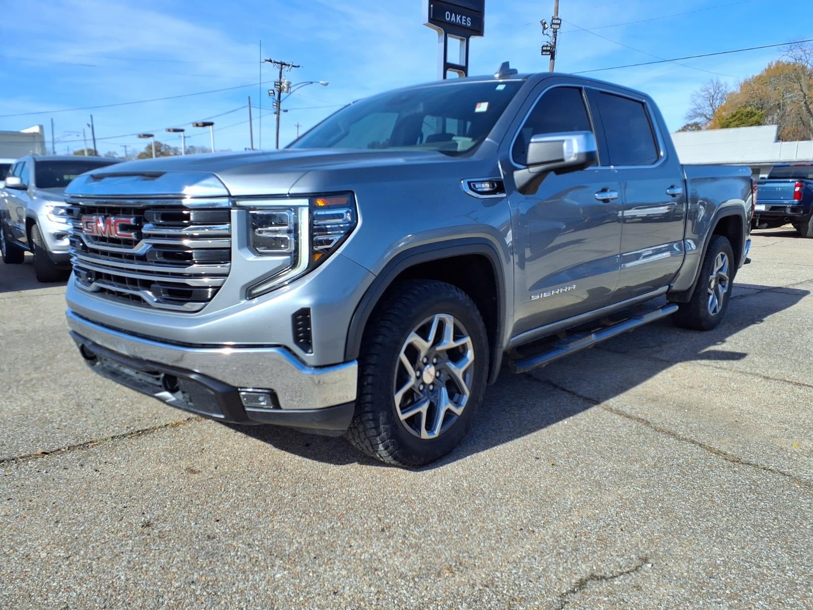 2023 GMC Sierra 1500 SLT