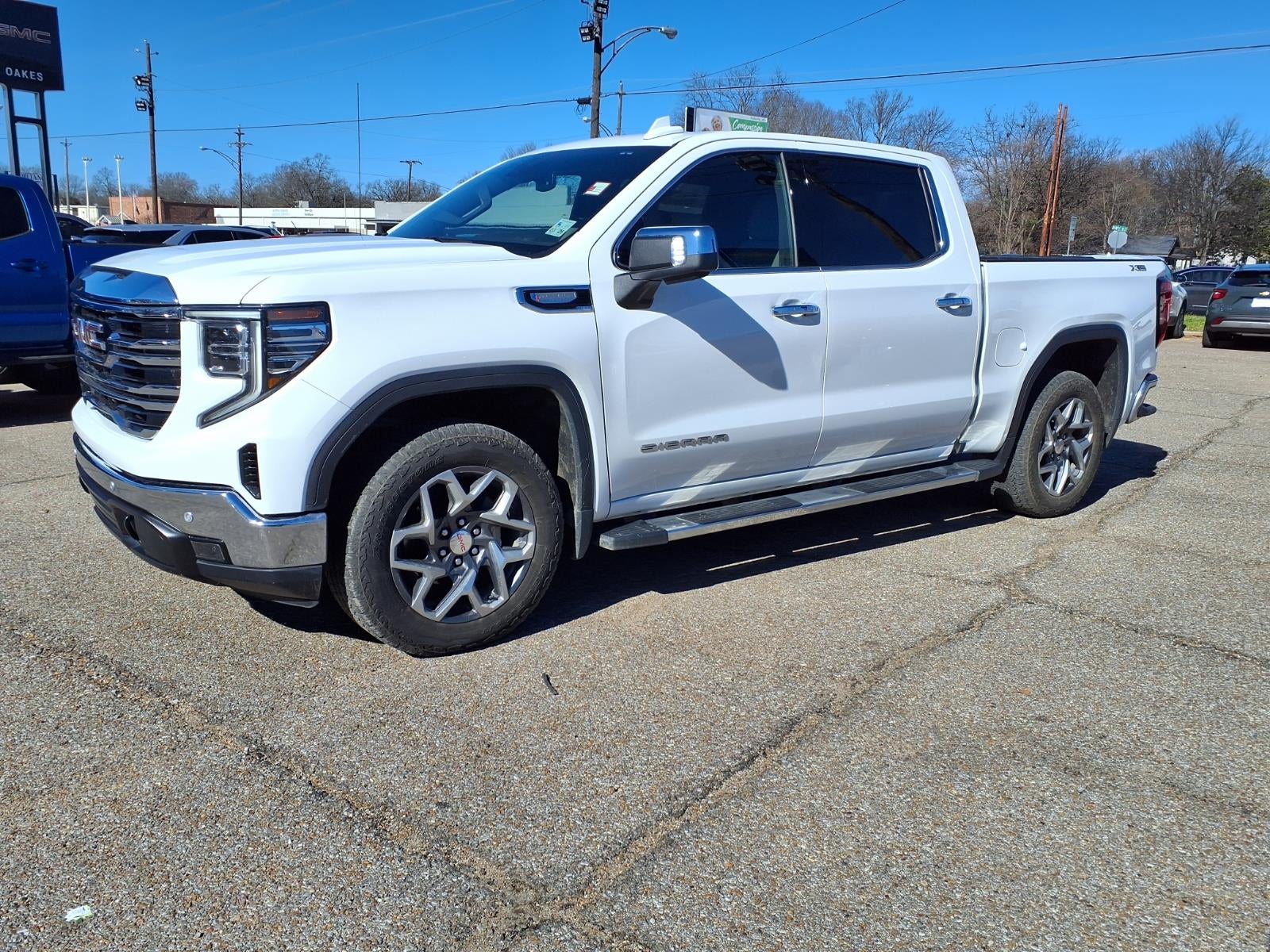 2024 GMC Sierra 1500 SLT
