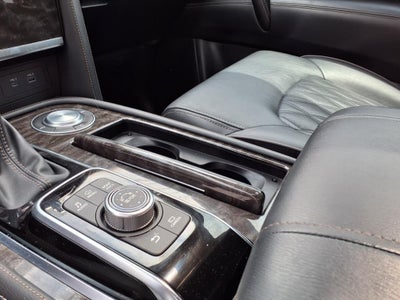 2023 Nissan Armada Platinum