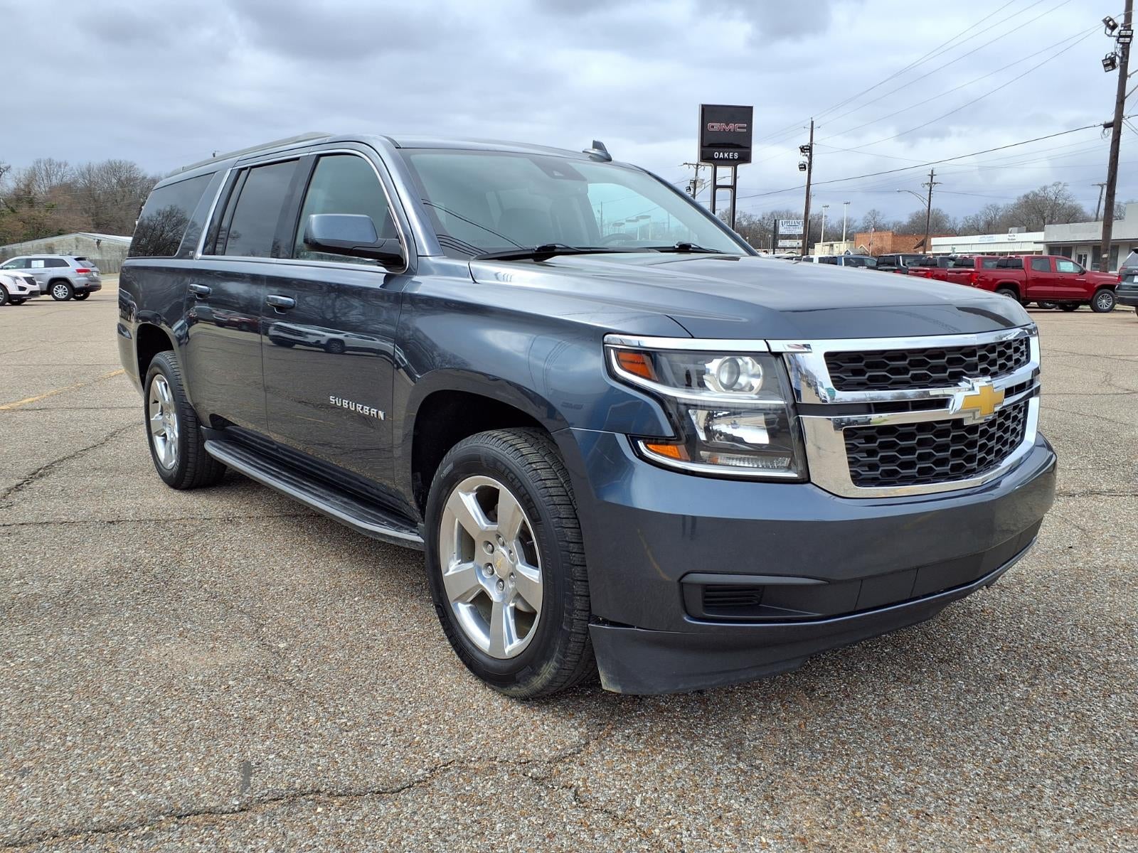2019 Chevrolet Suburban LT