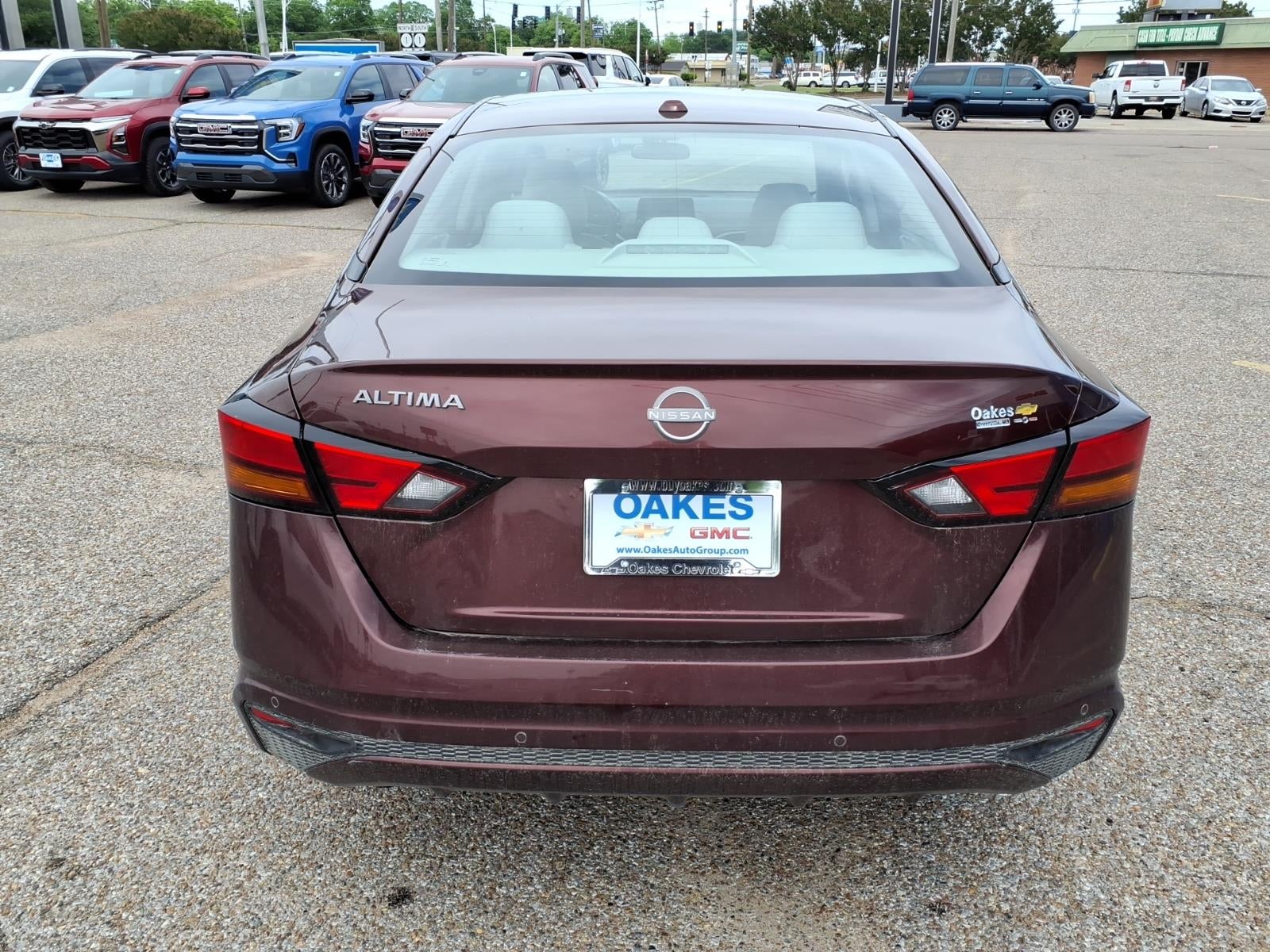 2025 Nissan Altima SV