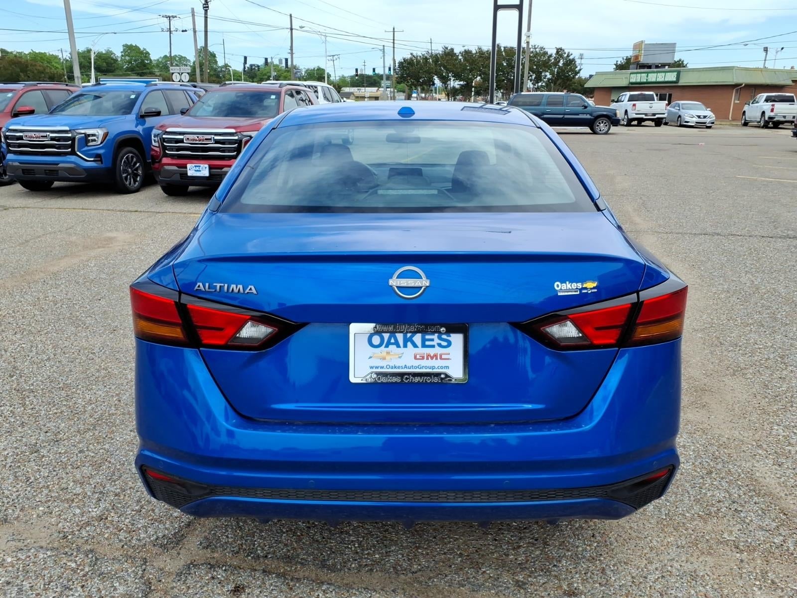 2025 Nissan Altima SV