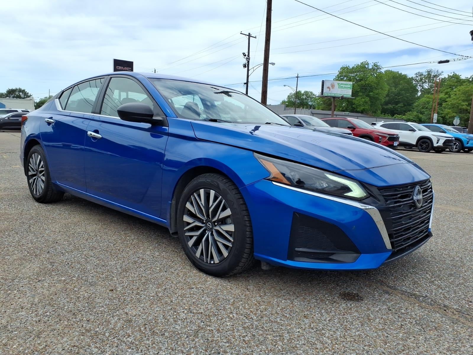 2025 Nissan Altima SV