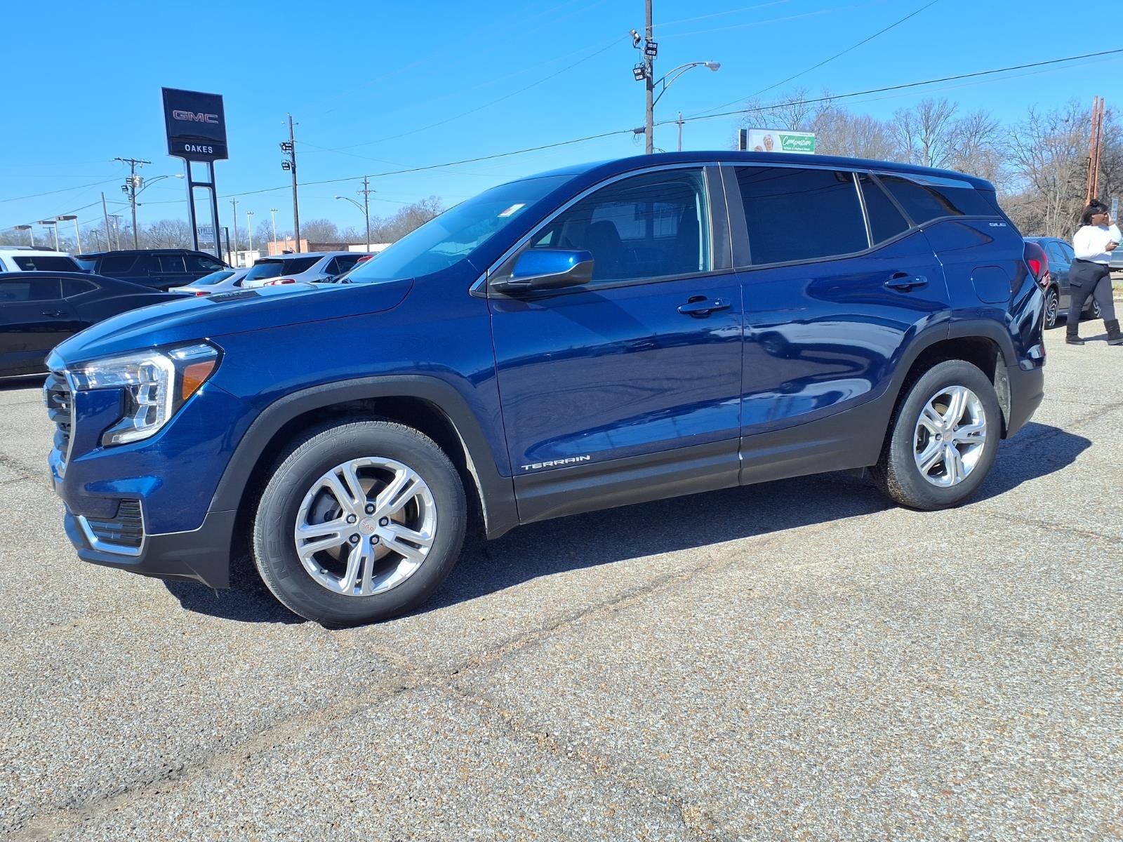 2022 GMC Terrain SLE